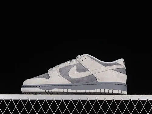 All Categories Nk SB Dunk Series Nk SB Dunk Low Low-top sneakers Otomo Katsuhiro x Nk SB Dunk Low "Steamboy OST" Creative customization collaboration Otomo Katsuhiro co-branded SB low-top sports and leisure sneakers DD3699-003